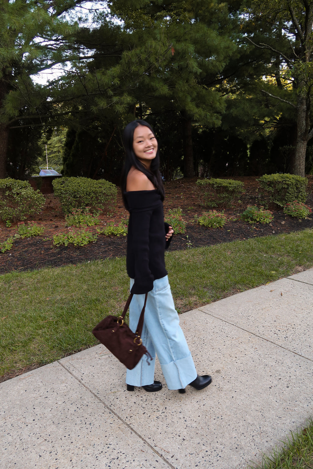 The Downtown Cuffed Jean