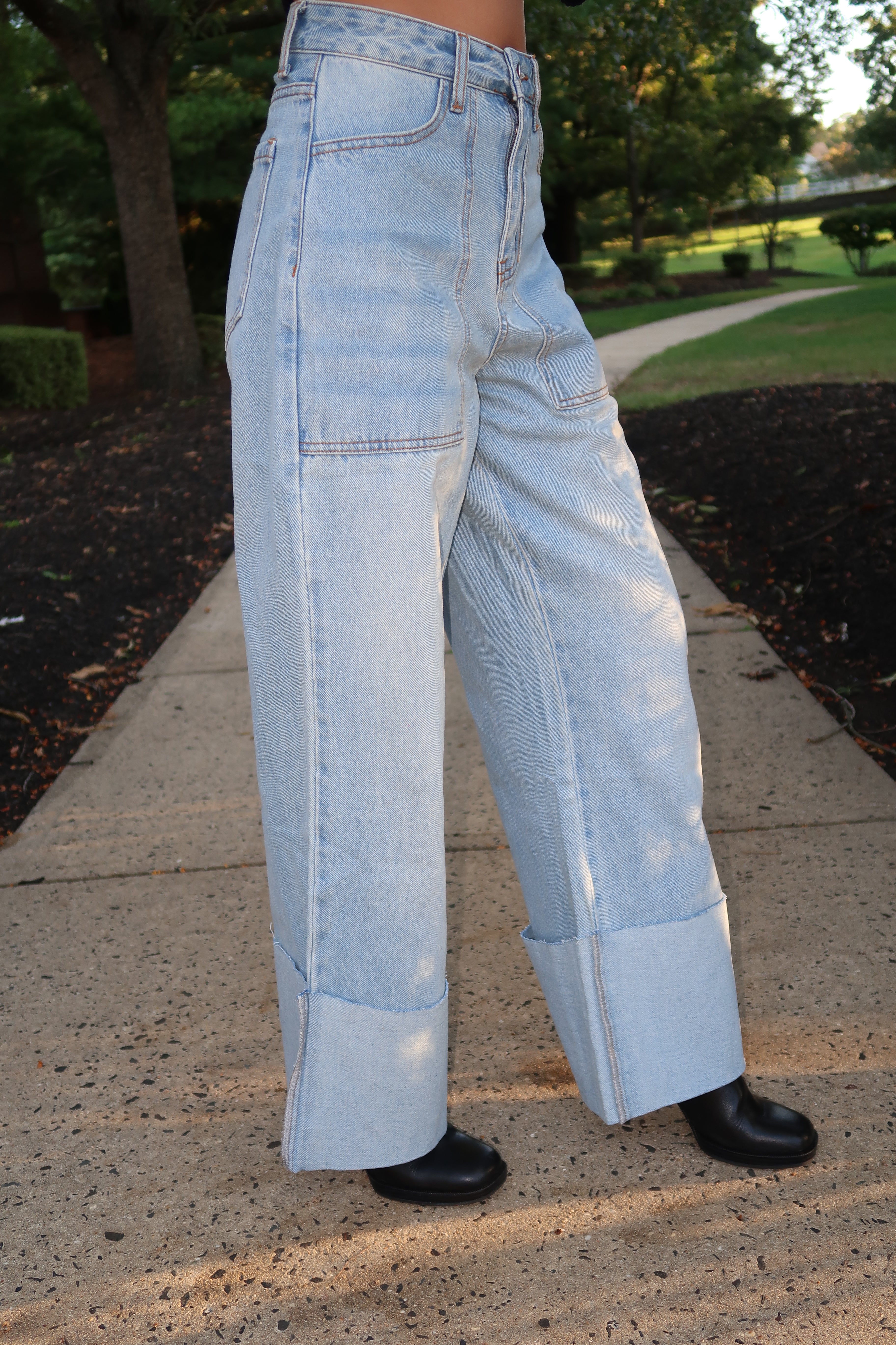 The Downtown Cuffed Jean