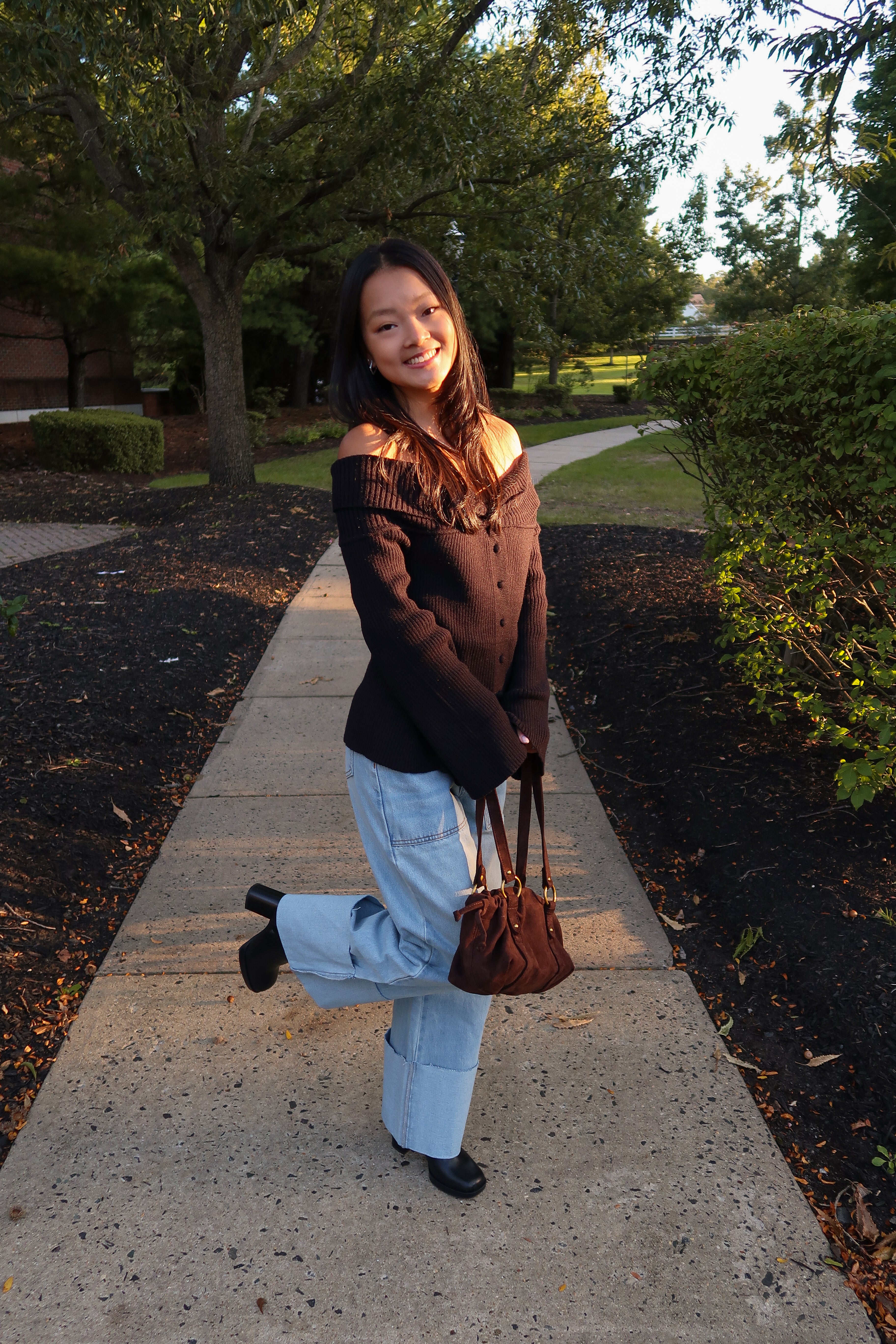 The Downtown Cuffed Jean