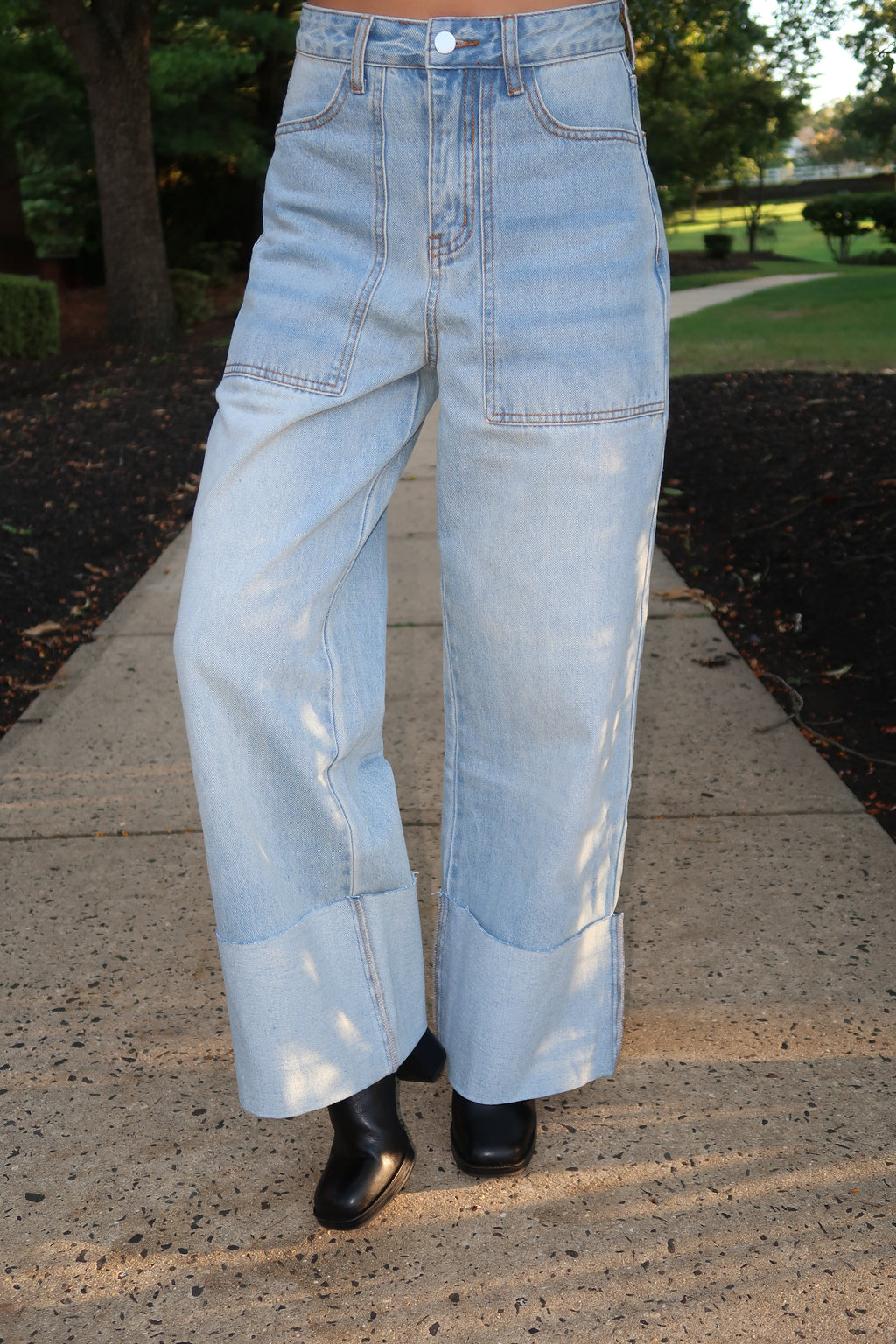 The Downtown Cuffed Jean